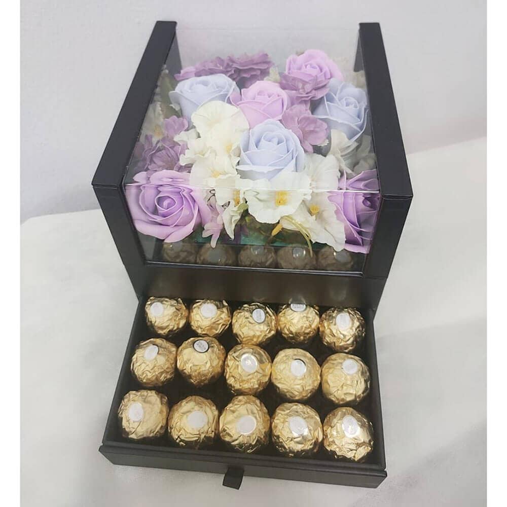 Beauty Garden Romance Rose Box With 15 Ferrero Rocher