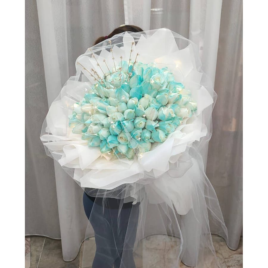 Beauty Garden Anniversary Light Blue Rose ( 99 Stalks Rose )